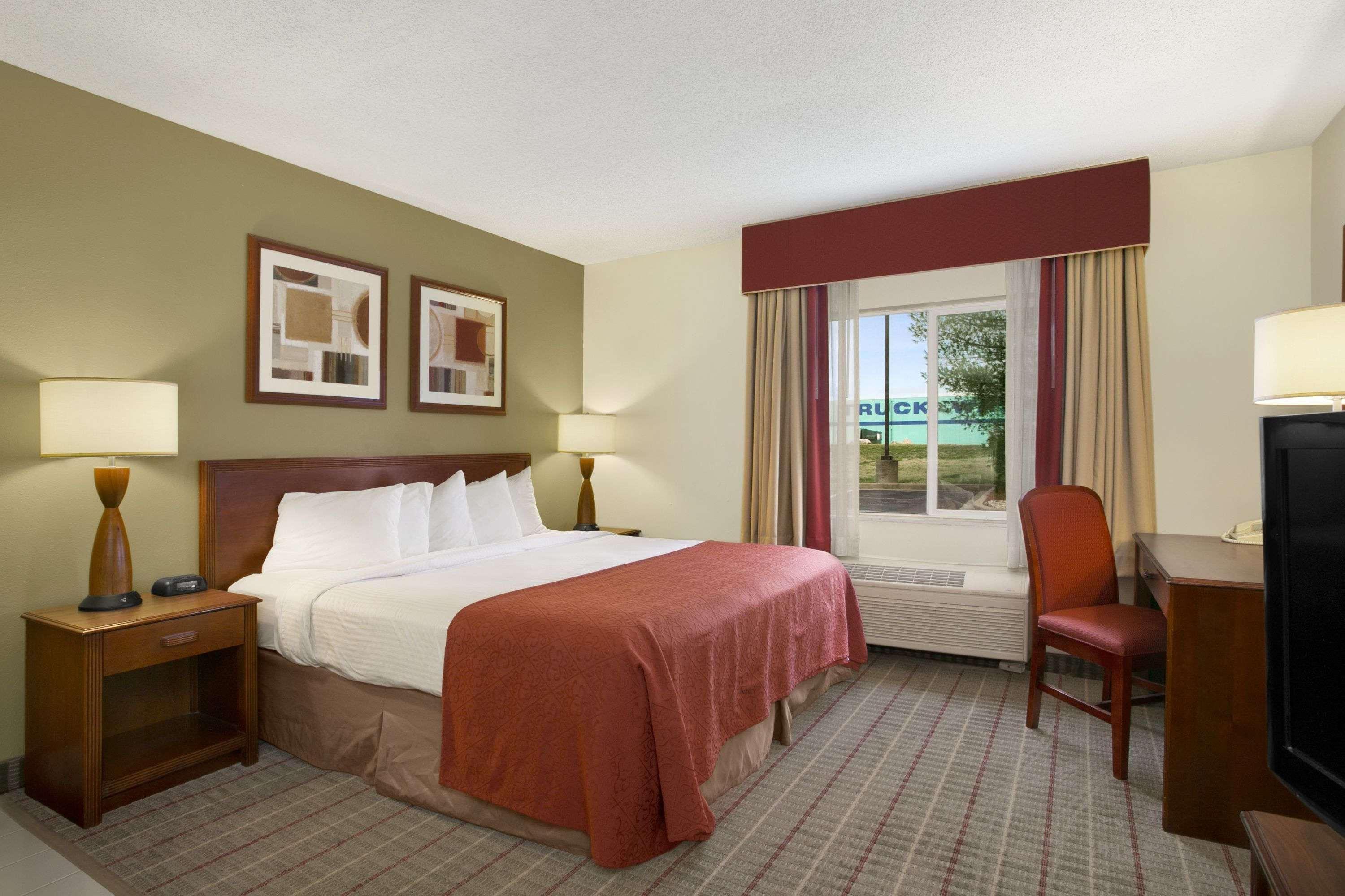 Baymont by Wyndham Evansville North/Haubstadt Warrenton Exteriör bild